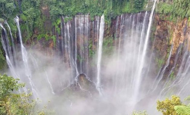 Mount Bromo Tumpak Sewu Waterfall Tour Package